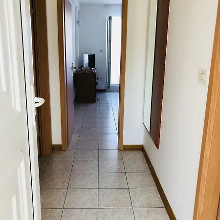 Apartament Lady Di Nečujam